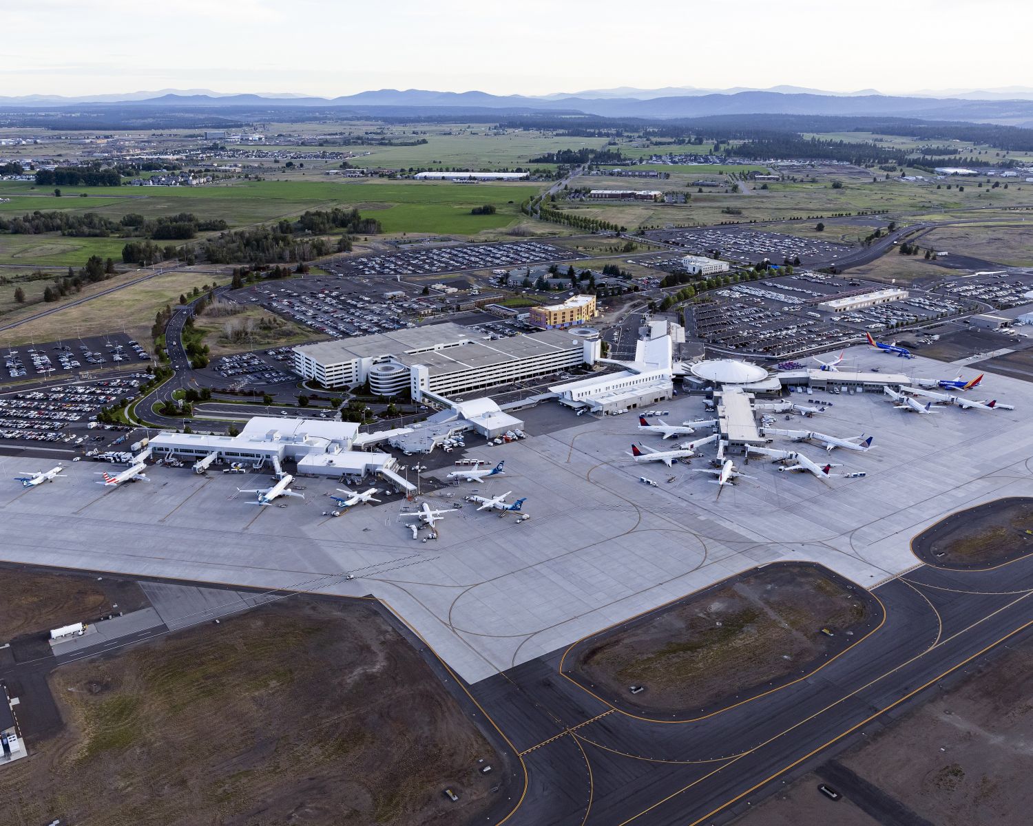 Spokane Intl Airport - Business > About Us > About SIA